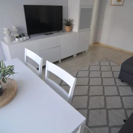 Homeholidaysrentals Blue - Costa Barcelona * Pineda de Mar
